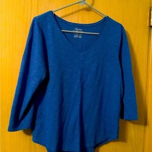 Womens cute top by Chicos. Size 1 (medium)